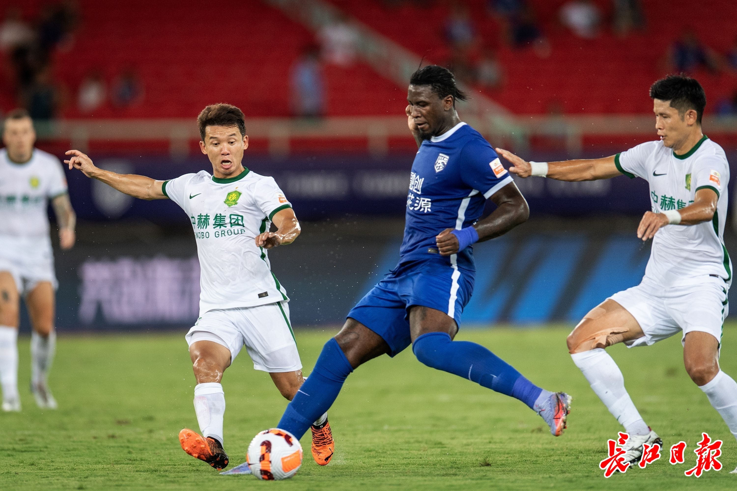 中超武汉三镇vs青岛海牛首发,中超天津津门虎vs武汉三镇集锦