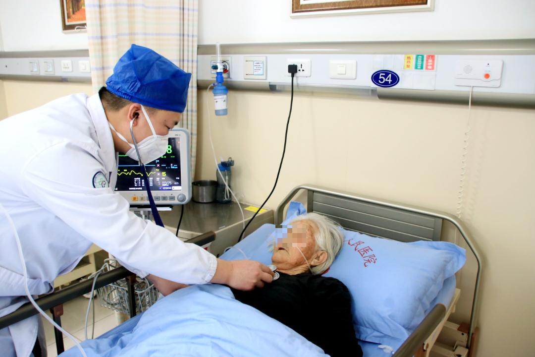 新春走基层别样年货让年味更浓,新春走基层年茶饭里的年味儿