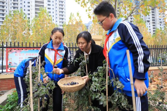 点赞附中弘信2022奋斗是最美的告别！