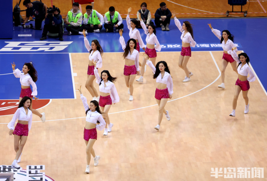 等待只为与你相遇的那一刻,等待只为下一秒重逢