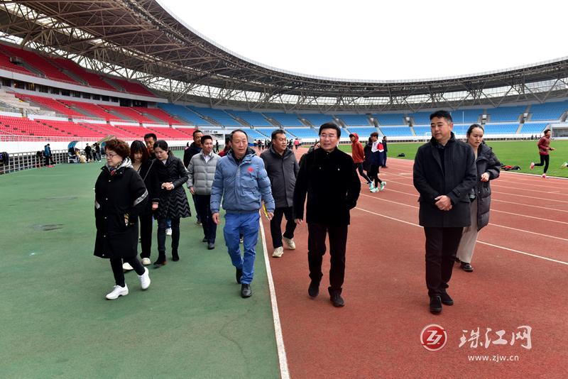 央视解说韩乔生,央视主持人韩乔生完整版