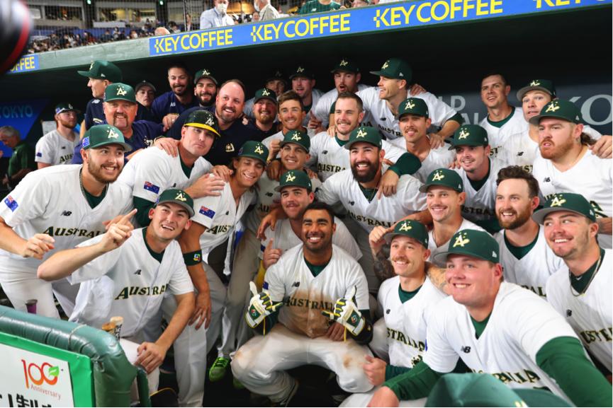 日本人代表中国队出战日本队，世界棒球经典赛是职棒自我推销的一次尝试