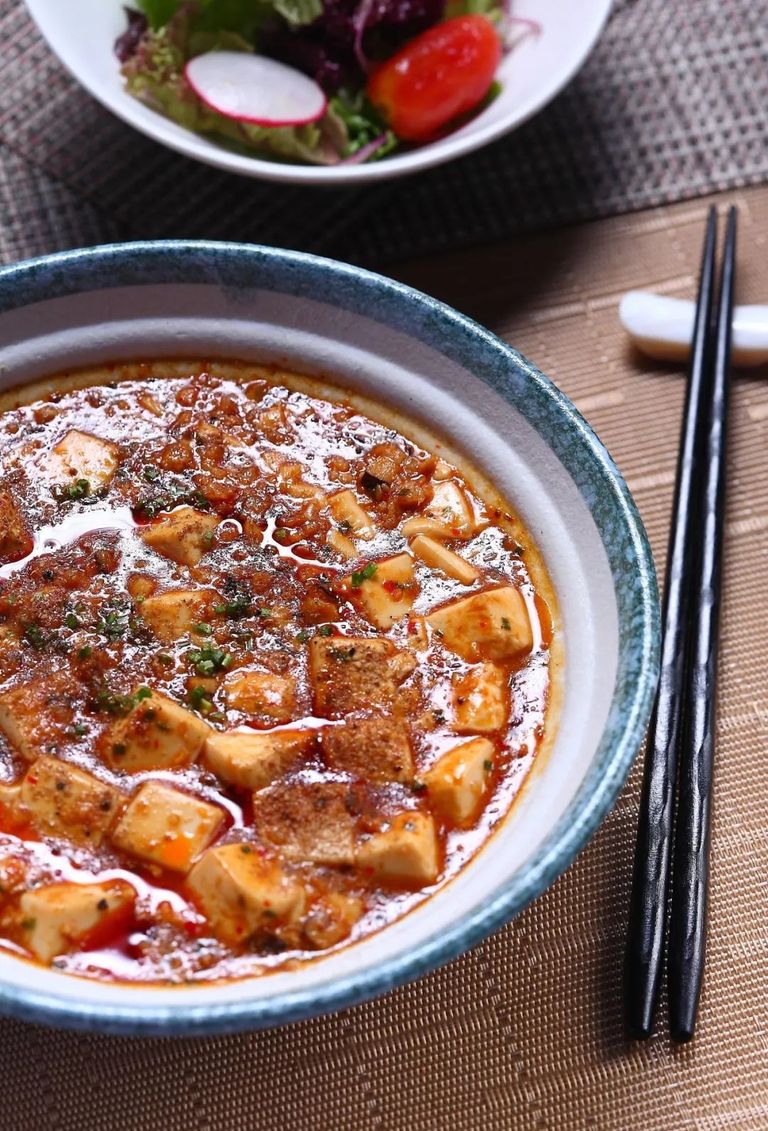 他让全日本疯狂爱上了吃麻婆豆腐