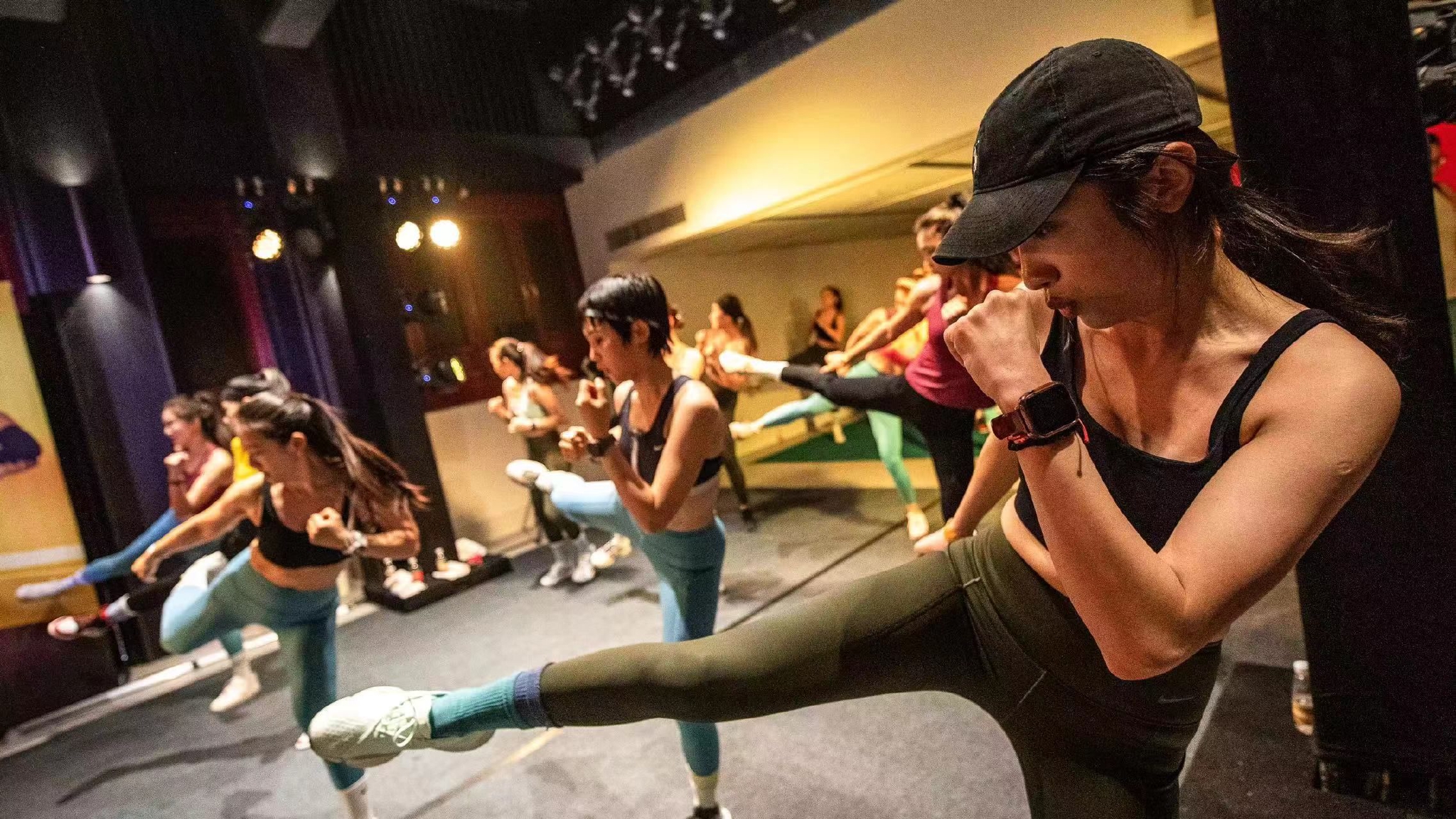 耐克最新财报出炉,耐克2023年大中华区营收