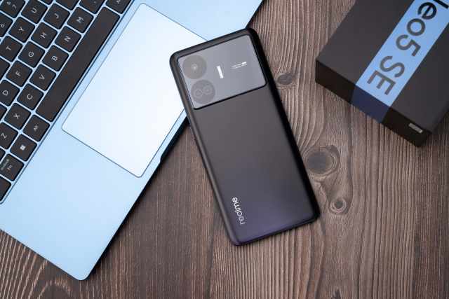 性价比高的手机2023排行榜,华为性价比高的手机2023