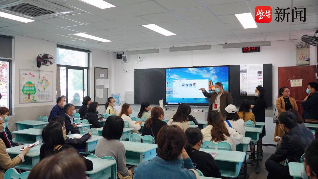 【视频】3000名学生和家长参加苏州六中校园开放日扬子晚报直播吸引58万网友关注