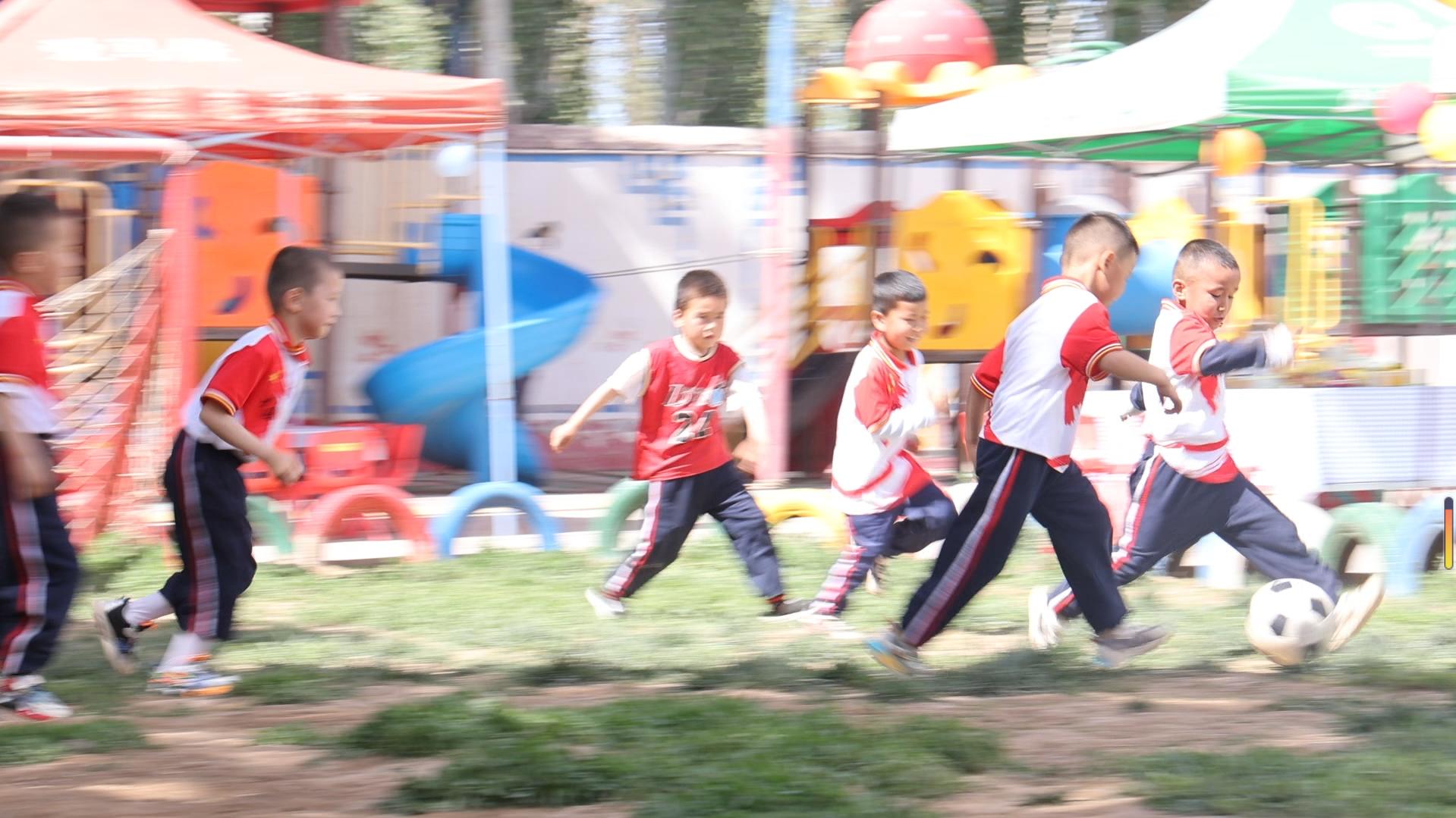 牙哈镇：见证儿童成长携手共育未来