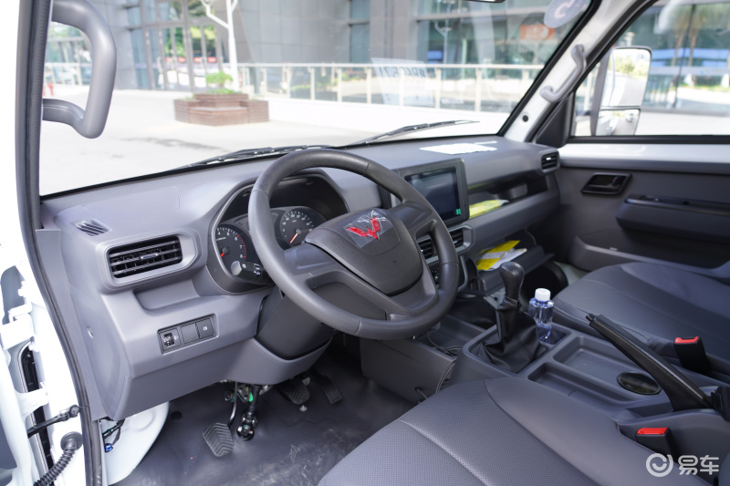 五菱龙卡评测,五菱龙卡体验