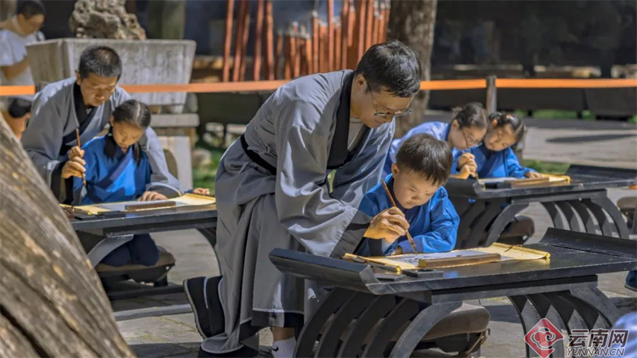 建水古城好吃街,云南建水最不能错过的景点和美食