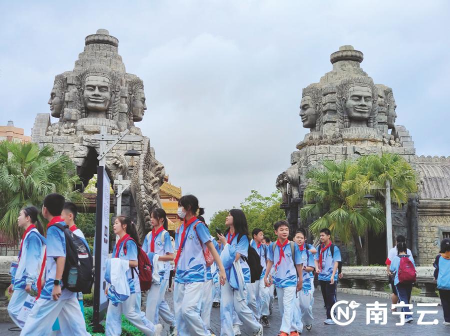 南宁方特东盟神画研学旅行,南宁方特东盟七彩之旅