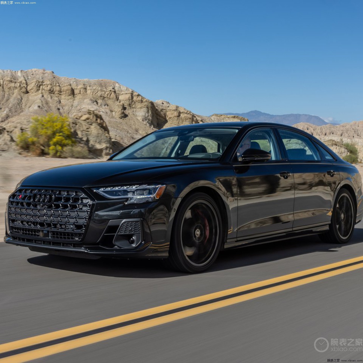 表中“奔驰S63/奥迪S8”，我愿称这只积家为“西装暴徒”