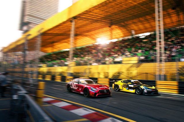 用速度留住速度：全画幅专微EOSR3的快字诀