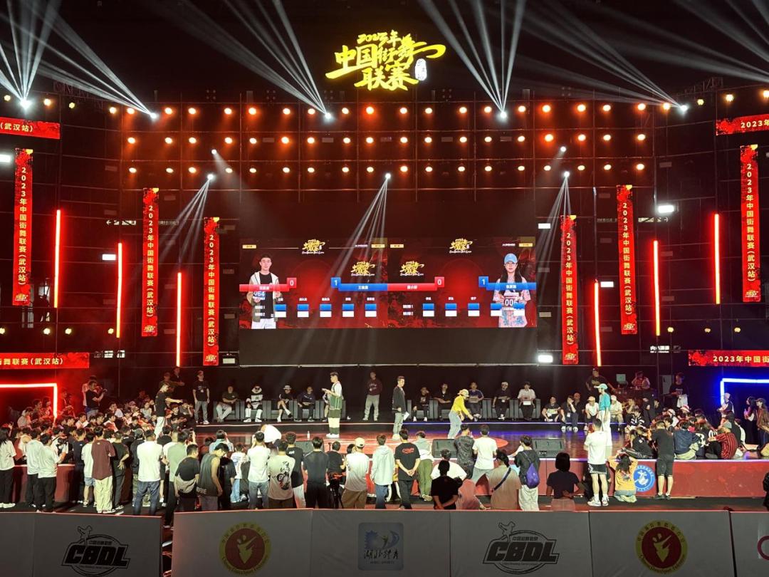 武汉霹雳舞青少年第一名,全国第一届霹雳舞冠军