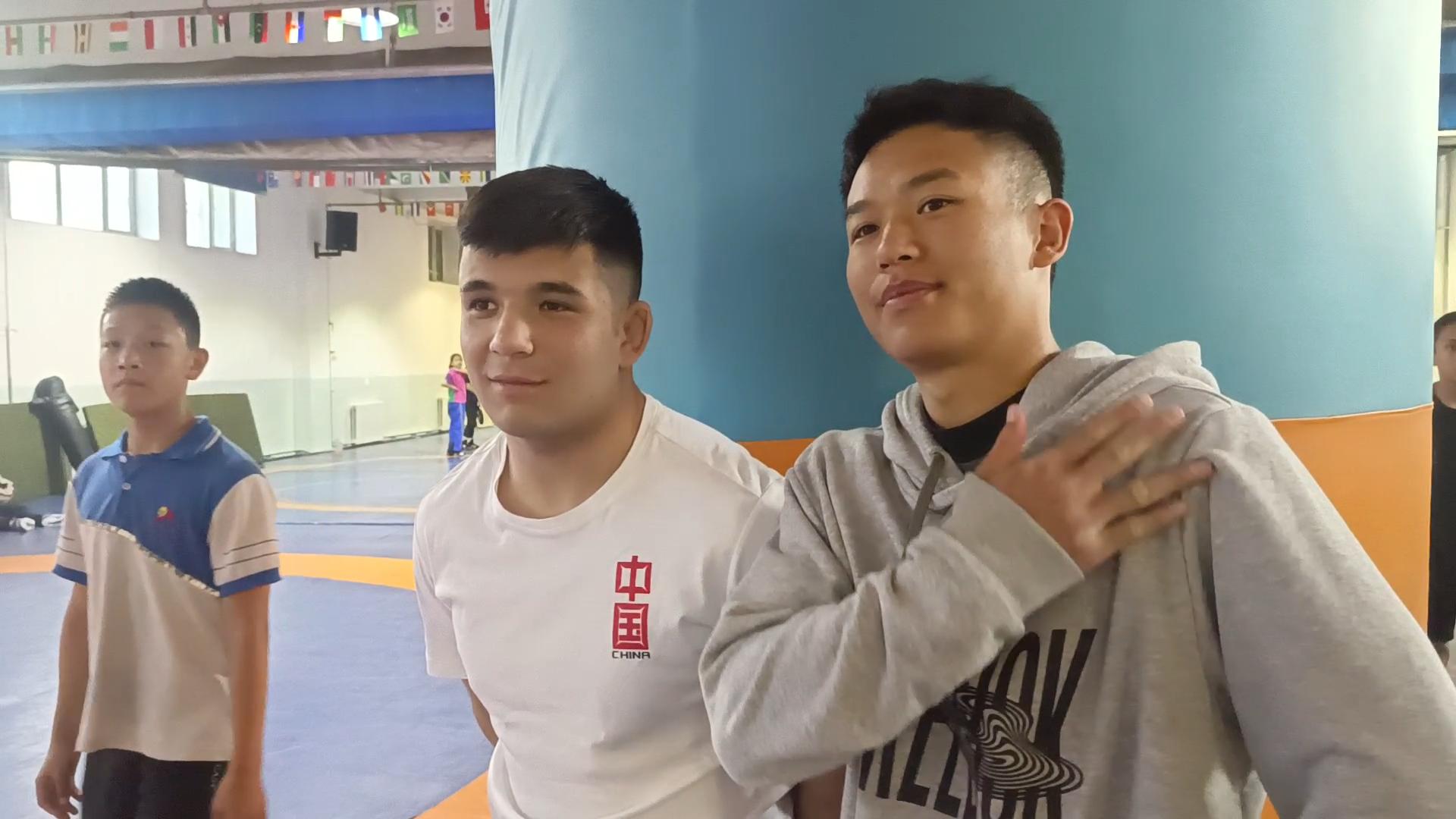 青少年国际式摔跤锦标赛全国第一,全国大学生中国式摔跤锦标赛乙组