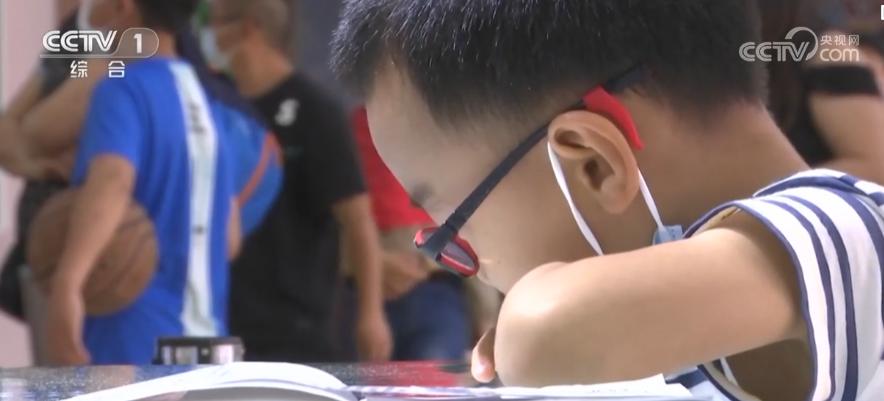 给孩子一个光明的未来,给孩子一个光明的未来完整句子