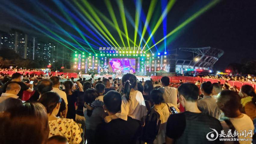 娄底市体育场比赛直播,娄底体育馆比赛直播