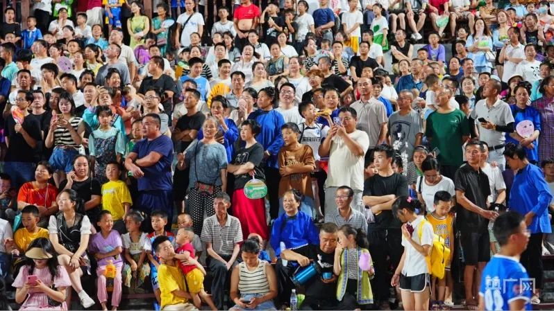 贵州村超又火了,贵州村超太接地气了