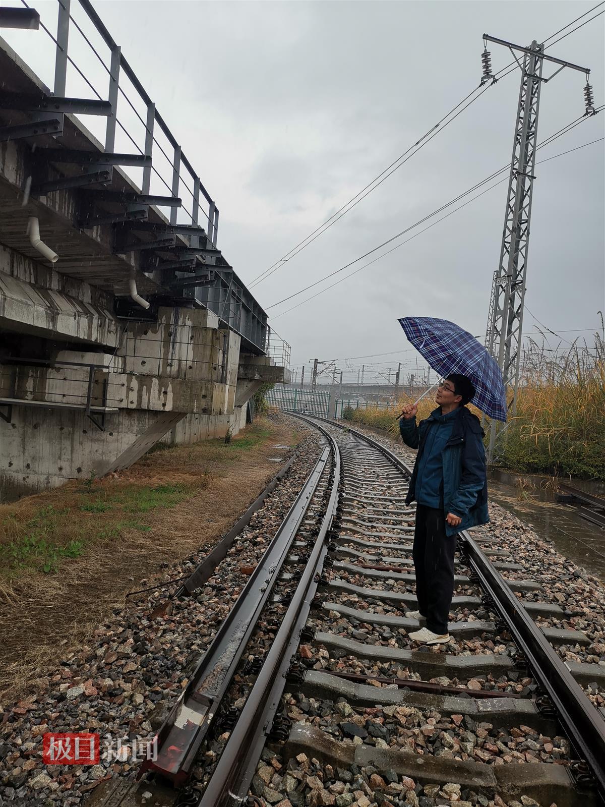 带领团队斩获湖北高职唯一一等奖，“钉子”老师创建情境思政新模式