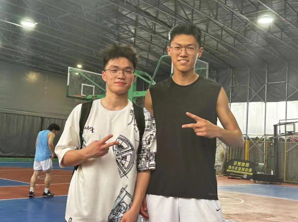 体育加文化课重要性,文化成绩好的学生有必要学体育吗