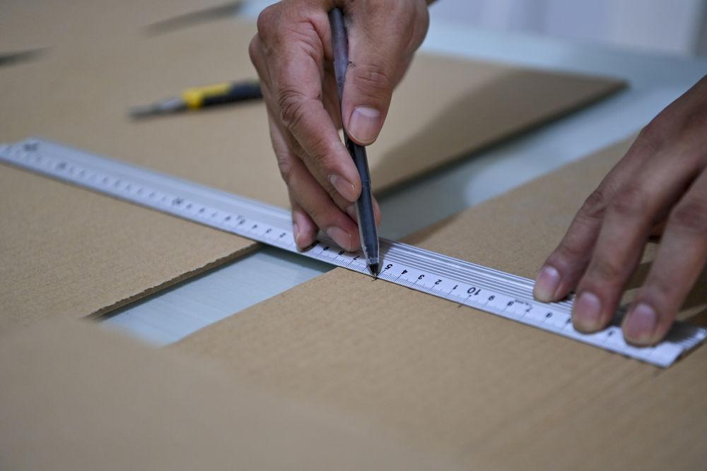 纸上有乾坤，看有人用瓦楞纸创造出迷你“山西”