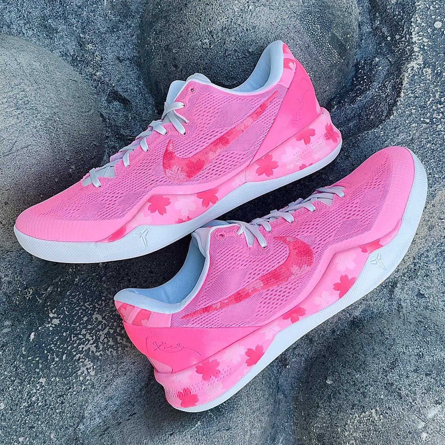 科比8复刻上脚,科比8鸳鸯上脚测评