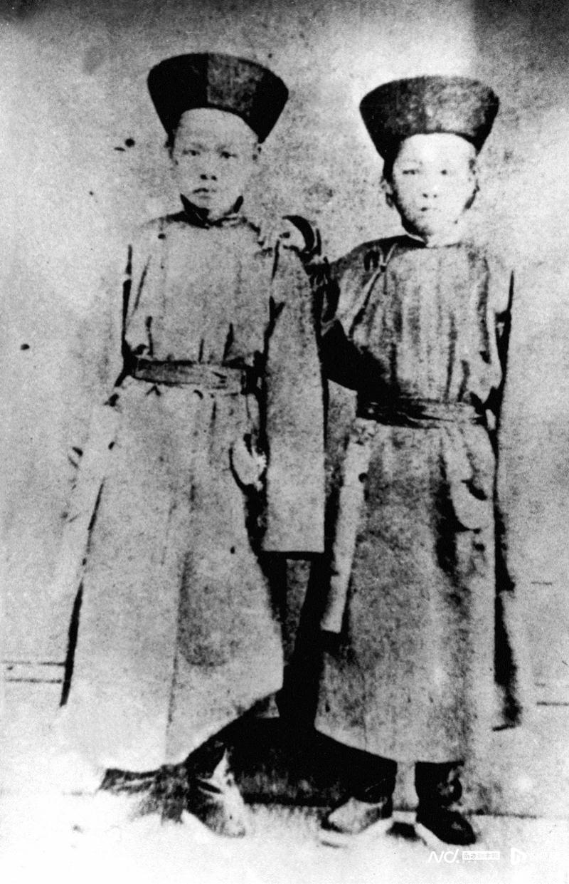 我国铁路之父詹天佑的主要贡献,中国铁路之父詹天佑历史笔记