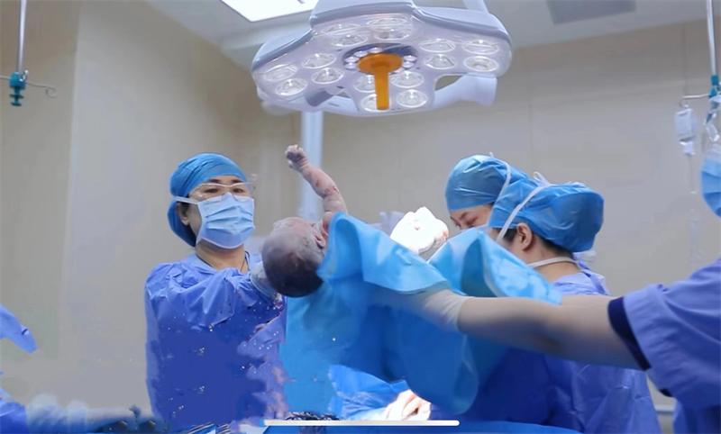 迎接新的生命，用严谨与专注诠释爱的真谛——兰大二院产科发展纪实