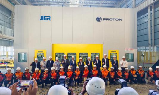 济南二机床再立里程碑,可上天入地的济南二机床