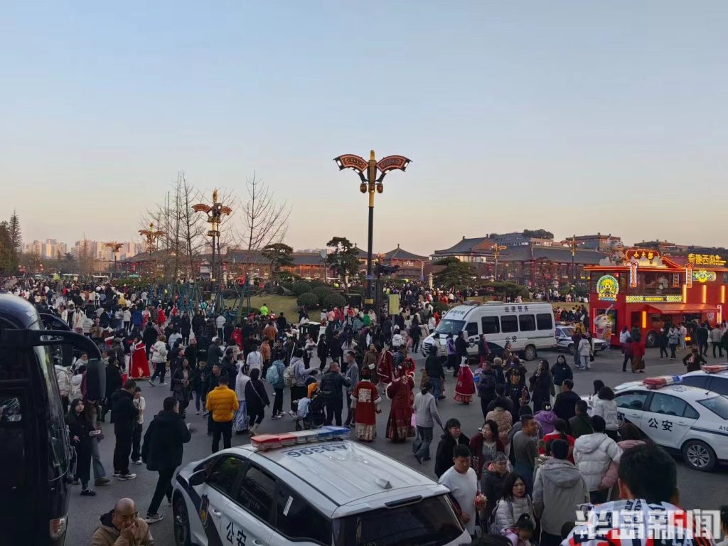 半岛调查最新视频,半岛调查