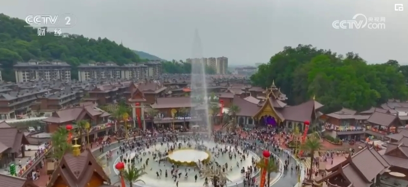 泼水节节庆旅游,三月三泼水节哪里好玩